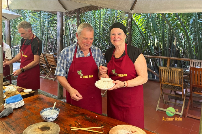 Have fun in cooking class in Hoi An 
